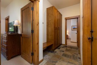 43 Thackwell condo - 3