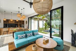 Villa Camila by BaliSuperHost - 8