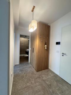 Coresi Studio Inn - 2