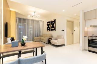 Citihome - 1BR in Marina Vista at Beach Front - Dubai - 4