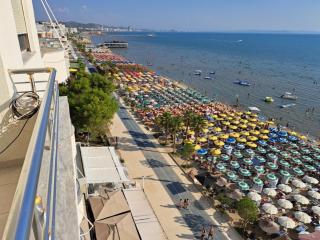 Renata Seaview Apartment 310 - 3