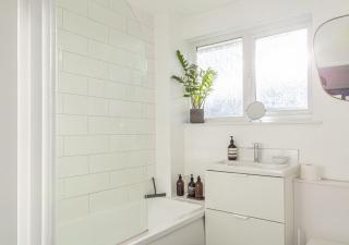 Modern 2 BD w/ Garden in the Heart of Tetbury! - 6