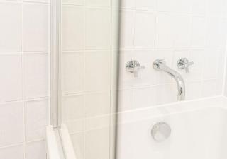 Bright & Airy 2BD - 10 mins walk to Chelt Centre! - 7