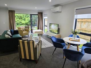 Brand New & Cosy in Kapiti - New 3-Bedrooms 4-Beds in Paraparaumu - Paraparaumu - 2