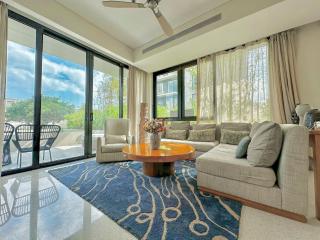 The Collections Beach Front Resort - Danang - 7