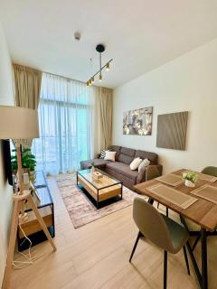 Fully Furnished 1br Jvc Free Pool Parking - 9