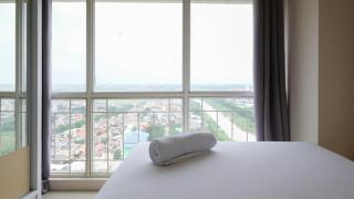 Elegant and Spacious 3BR at Bale Hinggil Apartment By Travelio - 5