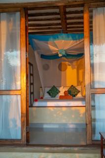 Mnana Beach Bungalows - 1