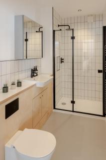 King Street Studios - King Edward II - 8