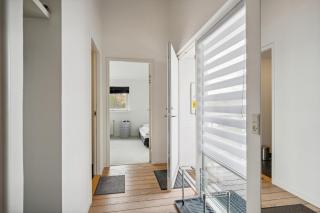 Beautiful Holiday Apartment With Panoramic Views Over Ebeltoft Vig And The Mols Hills, - Ebeltoft - 2