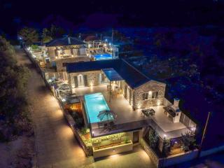 Villa Aggeliki - F&A Golden Stone Villas - Loukáta - 1