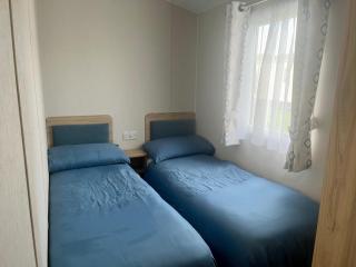 Surfside Bliss - Cayton Bay Park caravan - Scarborough - 5