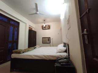 Hotel Parv - Benares - 7