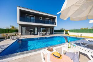 Villa Grand Yasar 3 - Okçular - 0