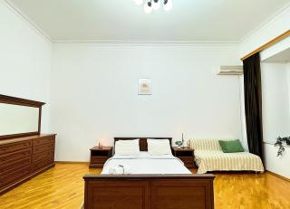 Sea View Boulevard Apt - Baku - 5
