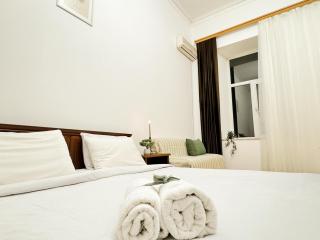 Sea View Boulevard Apt - Baku - 8