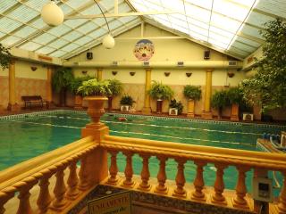 Los Girasoles team family - 8