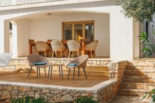 LUMA HVAR Premium Beachfront Villa 1st Row to Sea - Ivan Dolac - 5