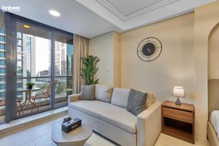 bnbme - Stylish JLT Studio Near Metro Rooftop Pool Gym Balcony Marina Access - 8