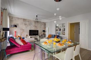BnBNova - 3BR - Arc de Triomphe & Théâtre Marigny - París - 9