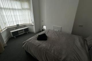 4bed House - Contractors Welcome - Free Parking - Grimsby - 4