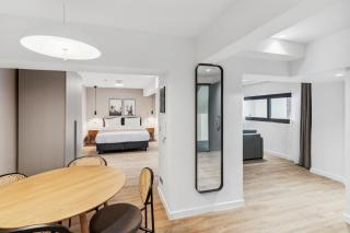 limehome Piraeus Olive - 8