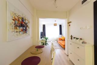 Fully Renovated 2BR Flat in Prime Location at Moda - Istanbul - 9