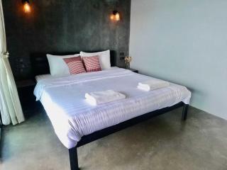 OYO 75530 By the dam cafe and farmstay - 1