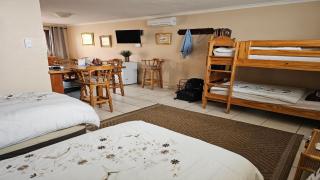 The Shifting Whispering Sands Guesthouse - 4