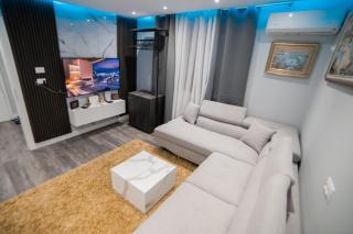 Luxury Apartment Square 21 - Tirana - 8