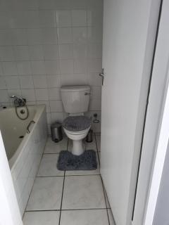 Ingwe Manor Guesthouse - Margate - 8