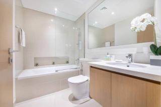 Luxury 42-Floor 1BR flat in Harbour Views - 5