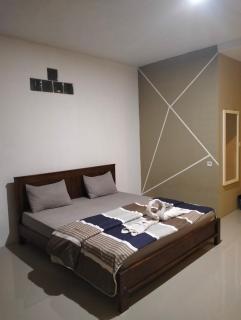 G-Rima HomeStay - Labuan Bajo - 3