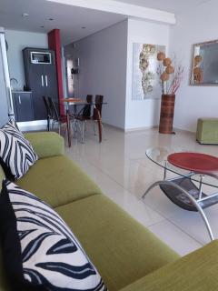 Infinity 607 Beachfront Apartment - Bloubergstrand Cape Town - 7
