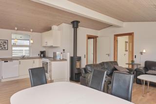 Stunning Home In Ebeltoft With 3 Bedrooms And Wifi - Ebeltoft - 5