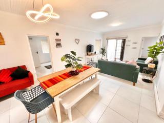Gerty's Anchor - Paternoster - 8