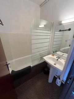 Studio situé à la Gela - 1