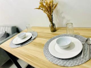 Cozy Hearth Loft at Shore 3 - Manila - 8
