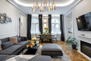 Stylish 5Br Apartment - Ateneu - Amazing Location - Bucarest - 0