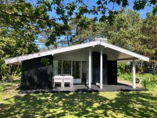 Awesome Home In Ebeltoft With 2 Bedrooms, Sauna And Internet - Ebeltoft - 7