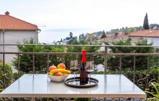 1 Bedroom Cozy Apartment In Icici - Ičići - 4