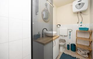 1 Bedroom Nice Apartment In Necujam - Nečujam - 2