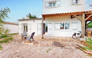 3 Bedroom Stunning Home In L'épine - 9