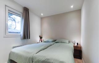 Amazing Home In Hellendoorn With Sauna - Hellendoorn - 4