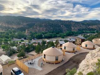 Yurt Overlook #5 with AC and Private Bath 2 Kings - Orderville - 1