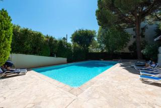 LE CARDIFF avec grand balcon, piscine et parking, un fabuleux appartement familial en basse Californie - Cannes - 1