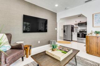 The Peacock Bungalow Near Fort Lauderdale Beach! - 7