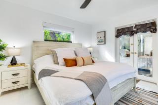 The Peacock Bungalow Near Fort Lauderdale Beach! - 6