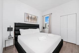 Spacious 5BR with Pool, Close to Disney and Universal - 6