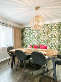 Grosse Pointe 3BR Lower flat - 3